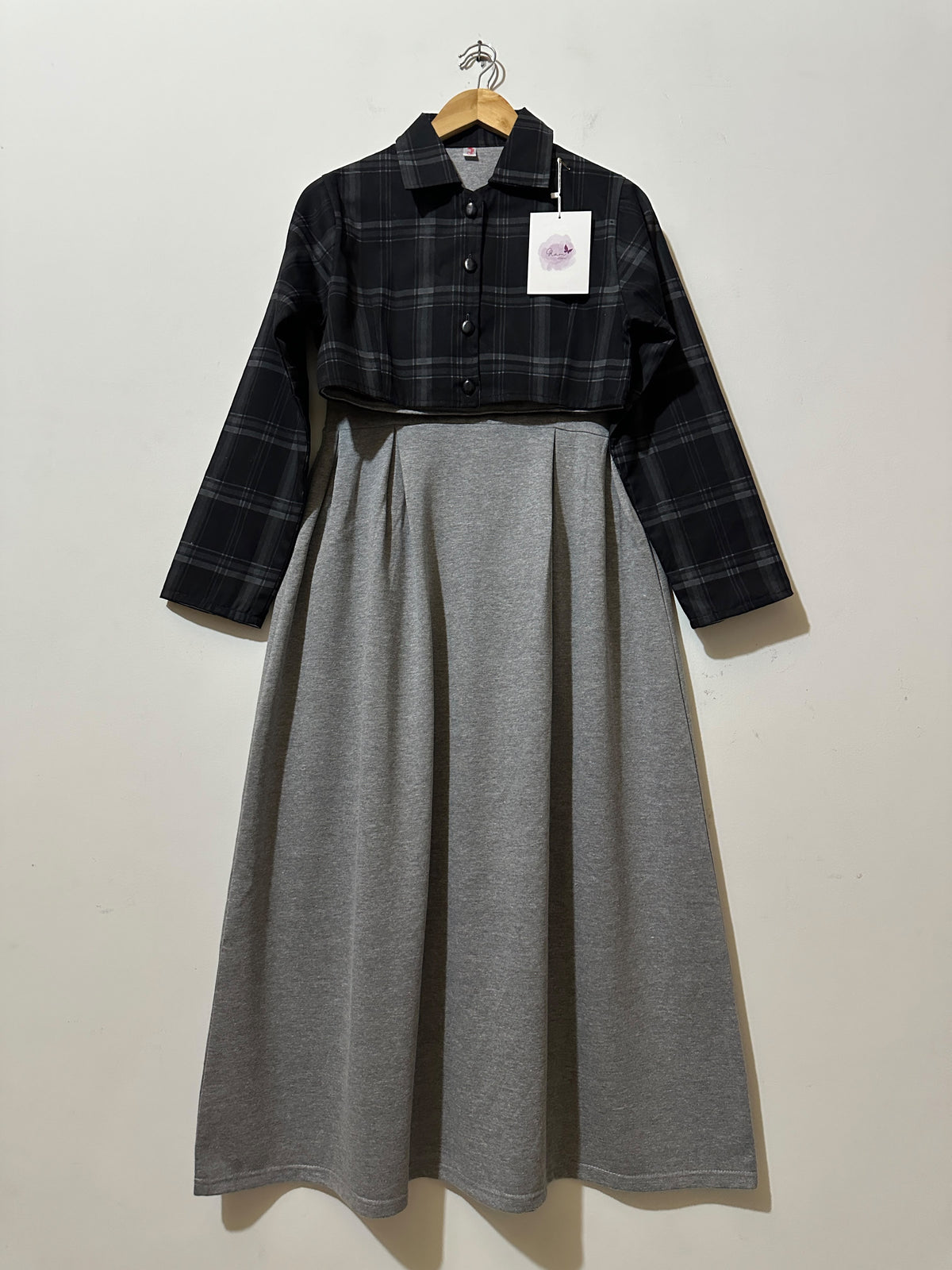 Twilight Checked Jacket & Grey Plated Maxi Dress
