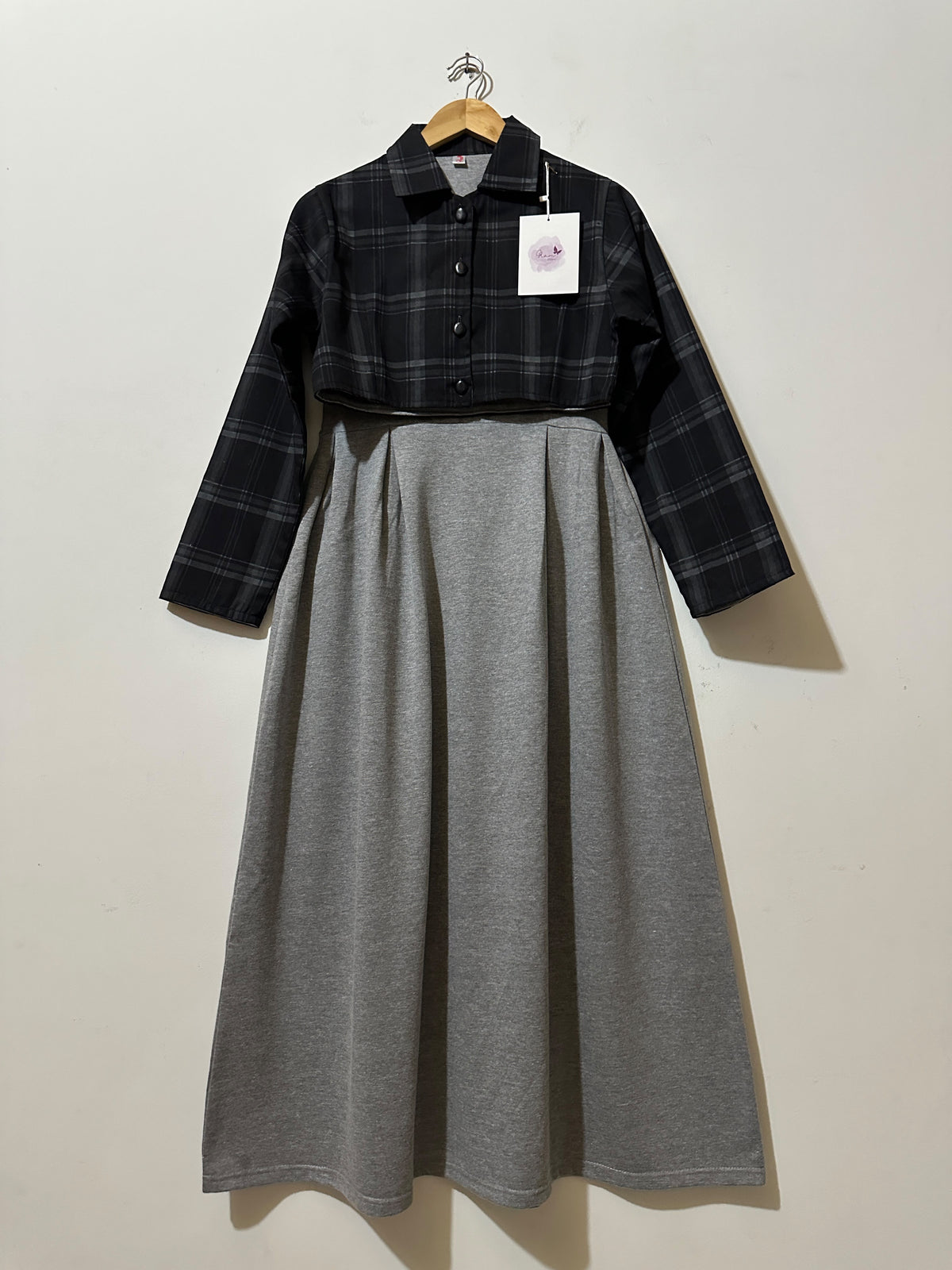 Twilight Checked Jacket & Grey Plated Maxi Dress