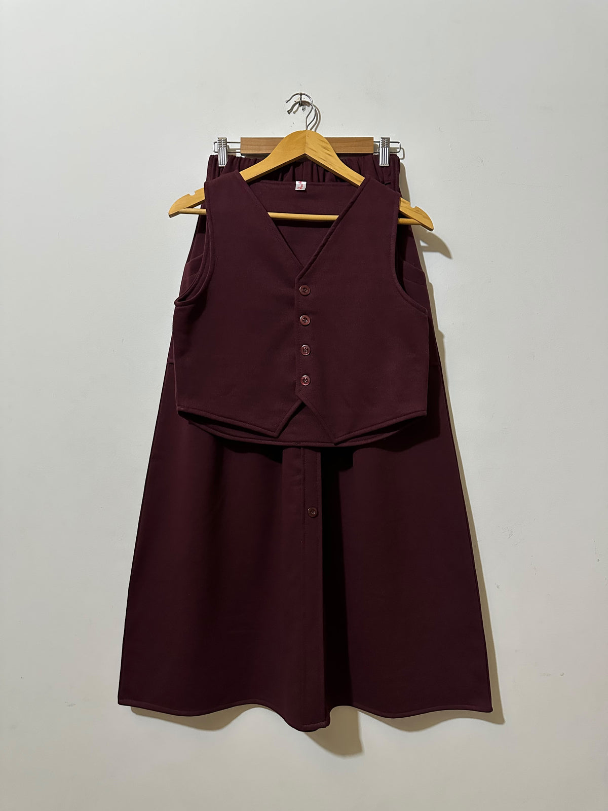 Maroon Vaist & Skirt Set
