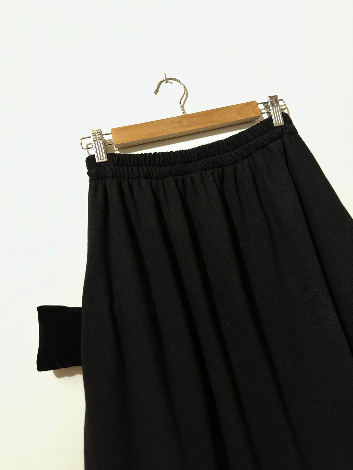 Winter Black Pocket Skirt