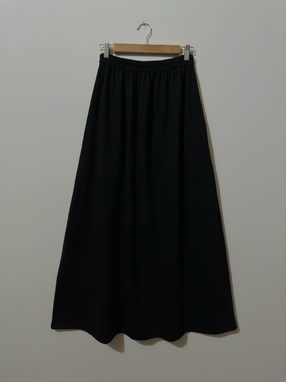 Winter Black Pocket Skirt