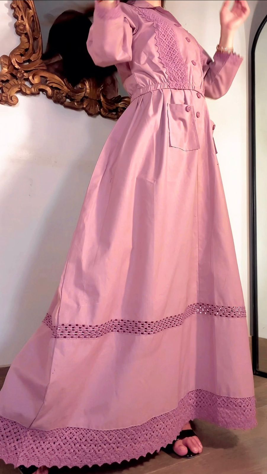 Rose Charm Lace Shirt & Skirt Set